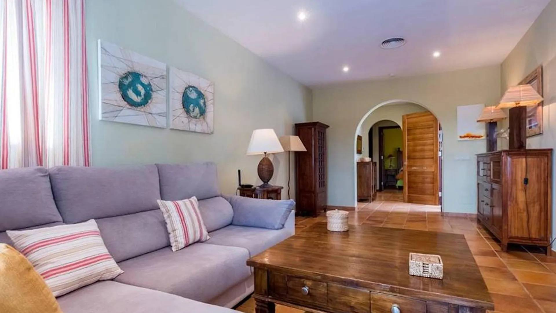 Villa Finesse 1 - Lovely 3 Bedroom Villa - Great Pool Area - Perfect For Families Son Bou Spagna