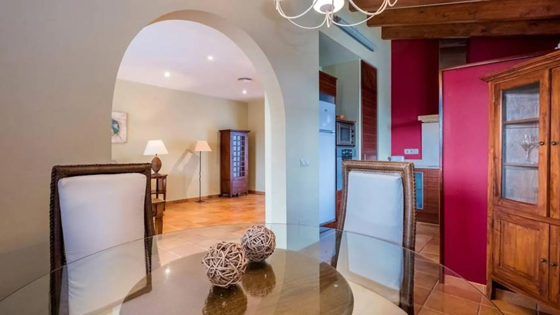 Villa Finesse 1 - Lovely 3 Bedroom Villa - Great Pool Area - Perfect For Families Son Bou
