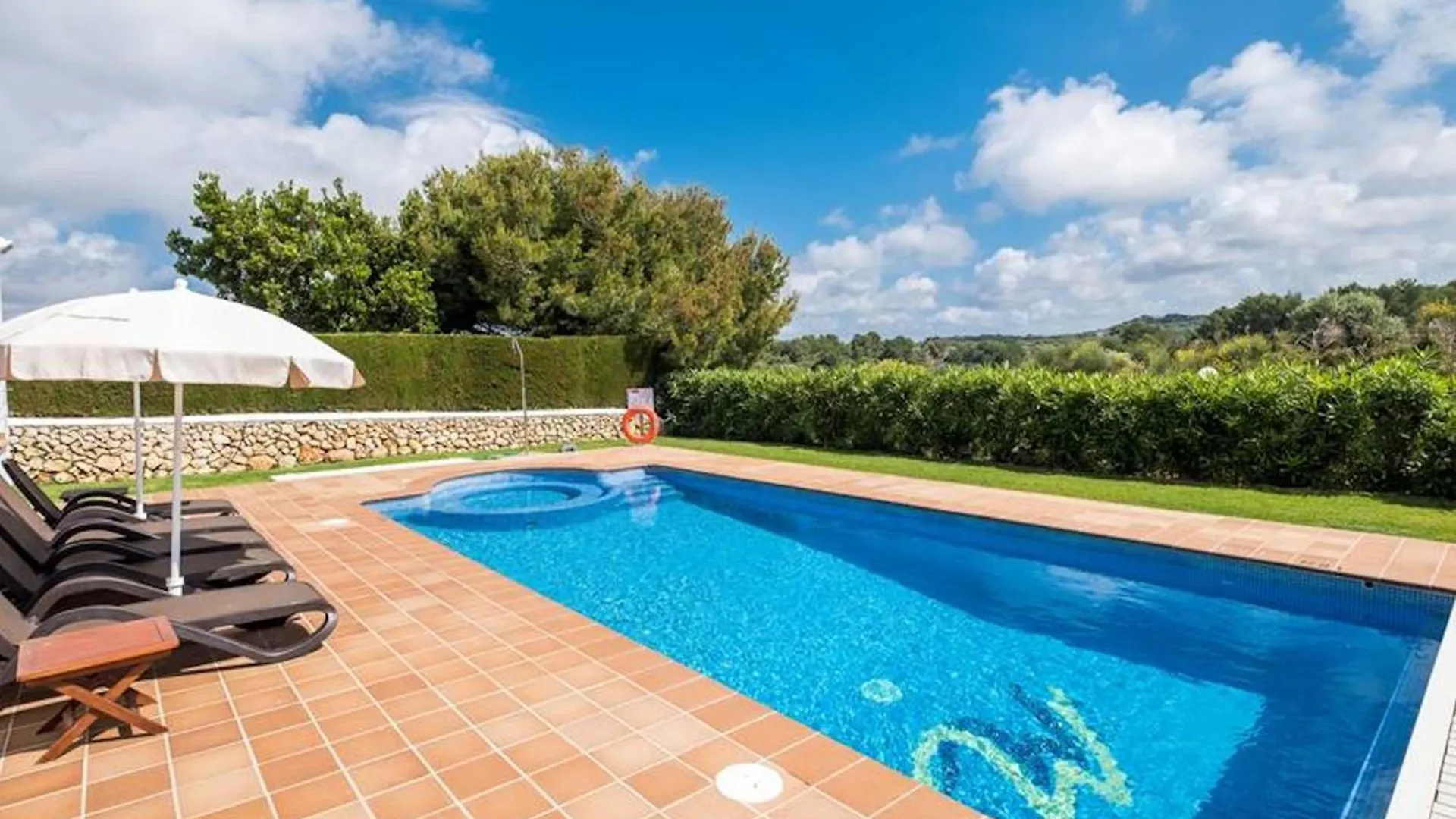 Villa Finesse 1 - Lovely 3 Bedroom Villa - Great Pool Area - Perfect For Families Son Bou 0*,